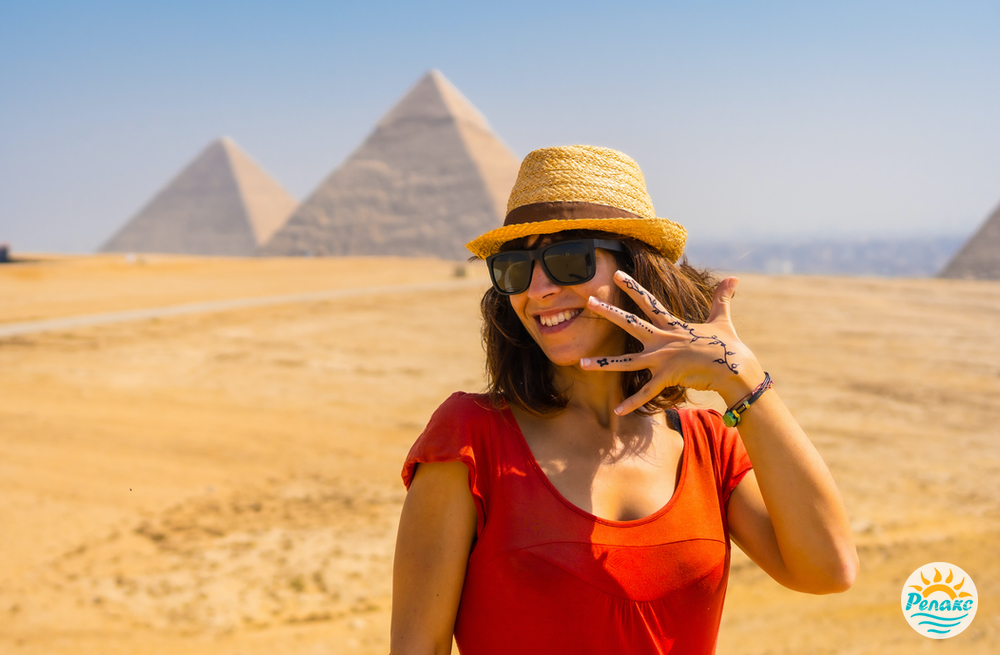 Египет НГ_пирамиды.jpg